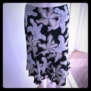 Silk Laundry by Shelli Siegel Skirt sz 2